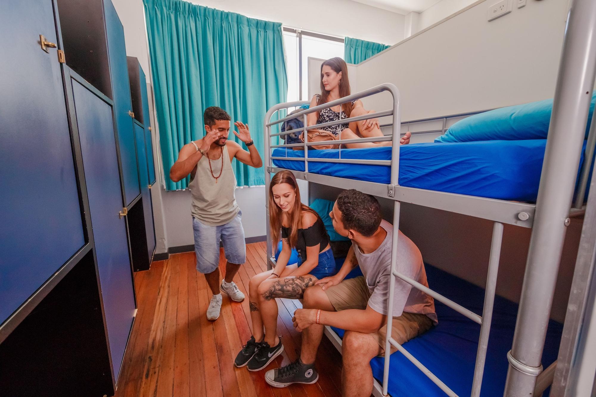 Bunk Brisbane Hostel Fortitude Valley Екстериор снимка